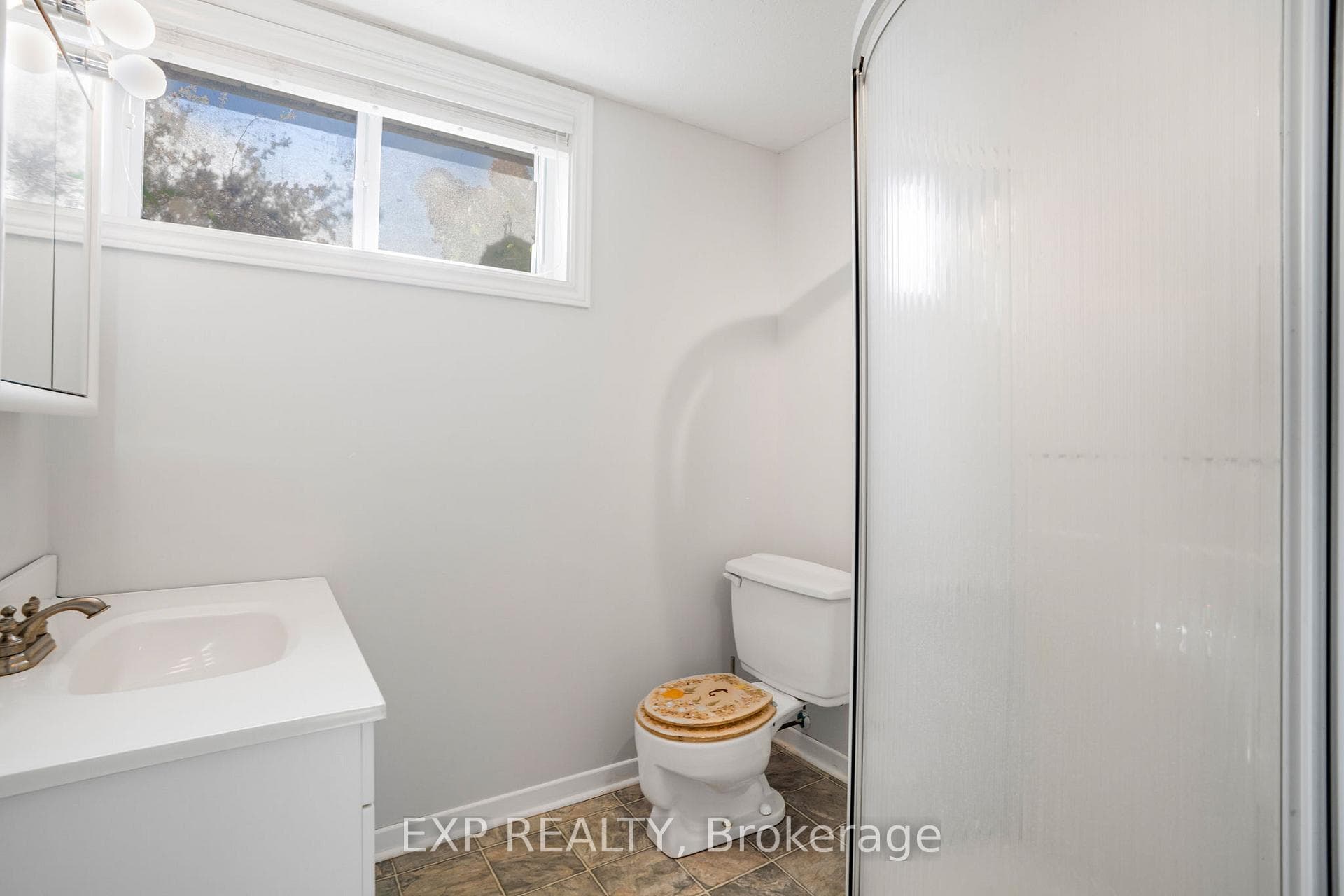 5 ALBERT Street photo 26
