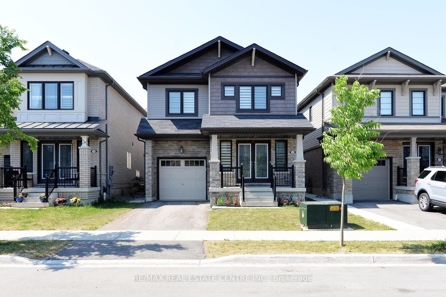 123 Bedrock Drive photo 1