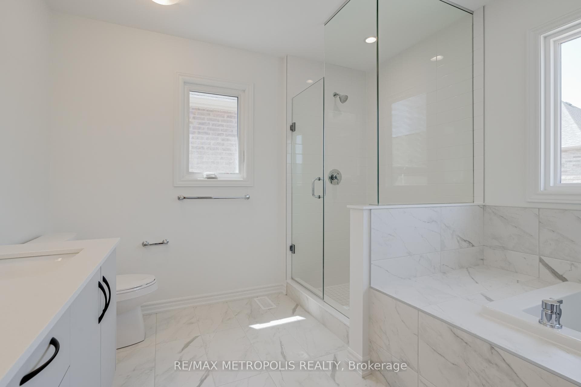 1481 Buttercup Court photo 36