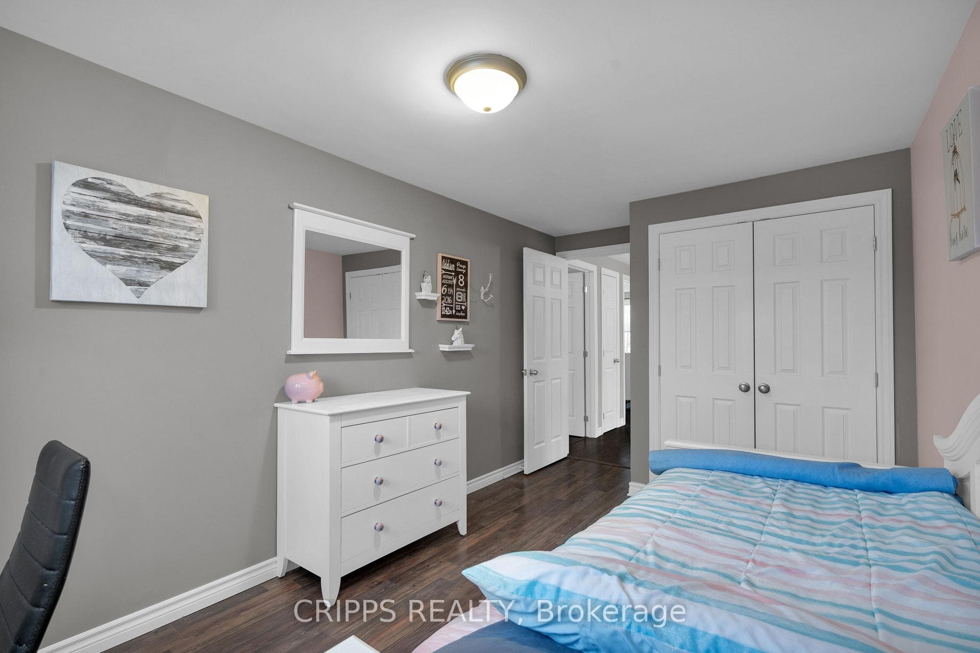 51 Laurie Crescent photo 19