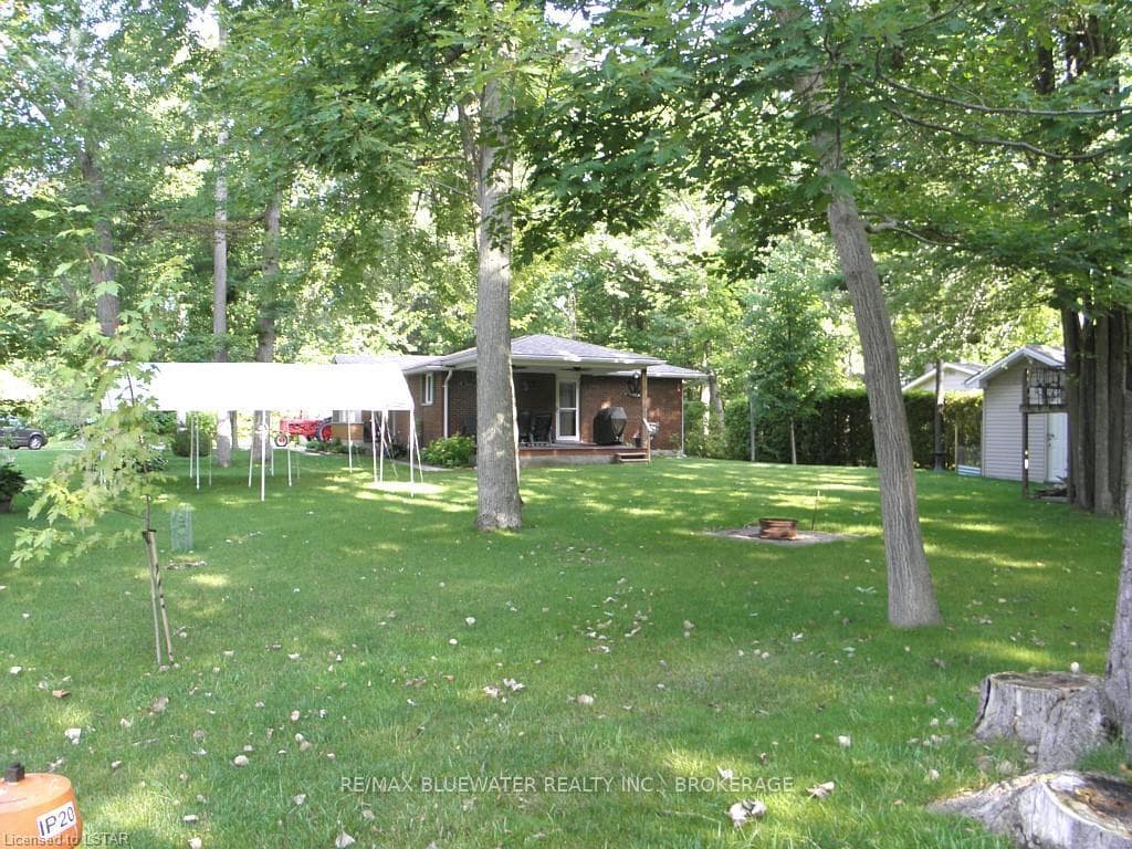 6136 LONDON Road photo 6