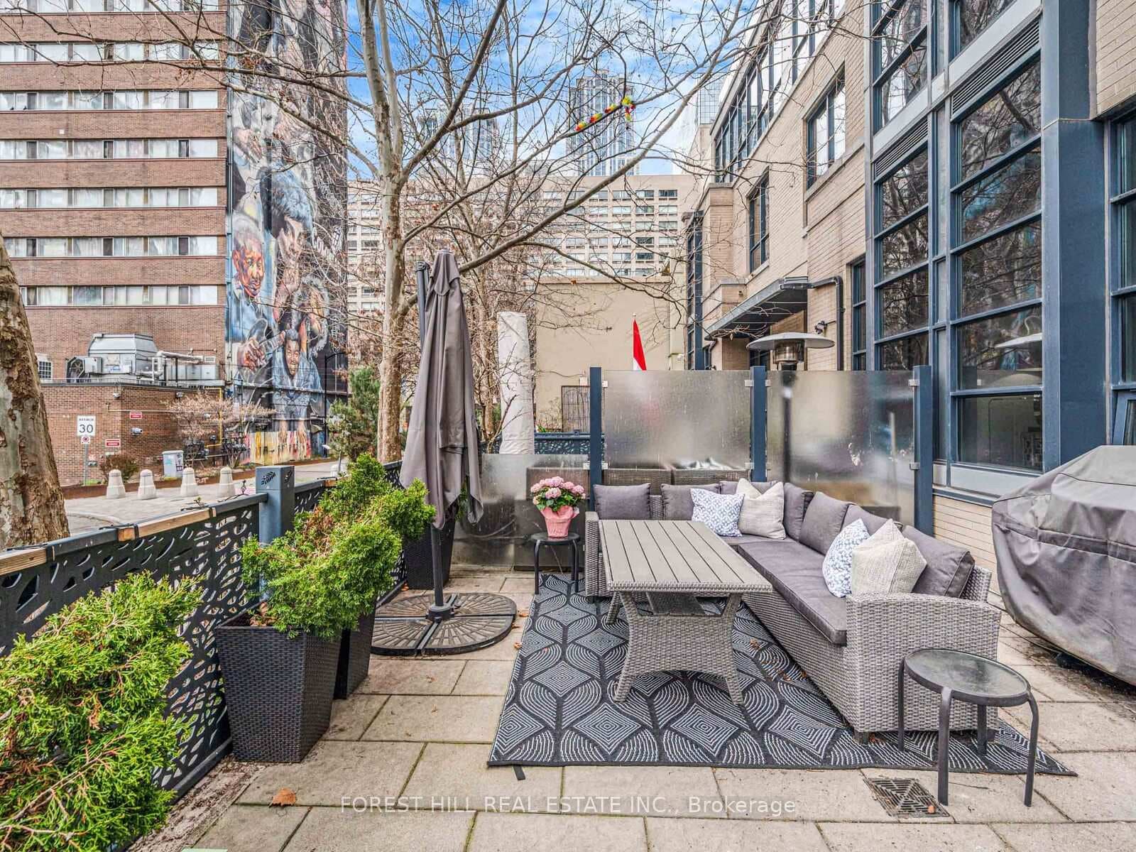8 Granby Street photo 34