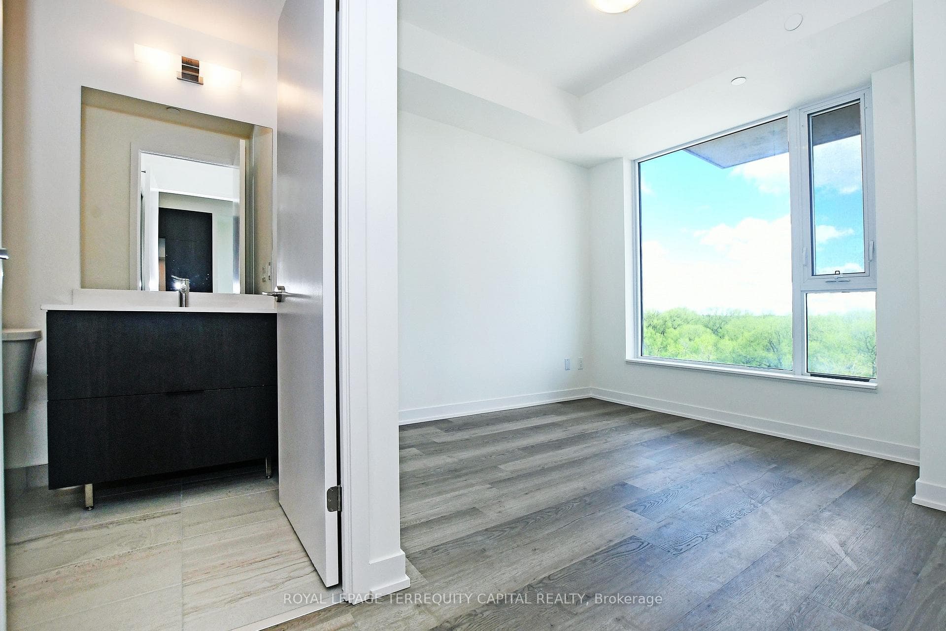 6 David Eyer Road Unit 609 photo 21