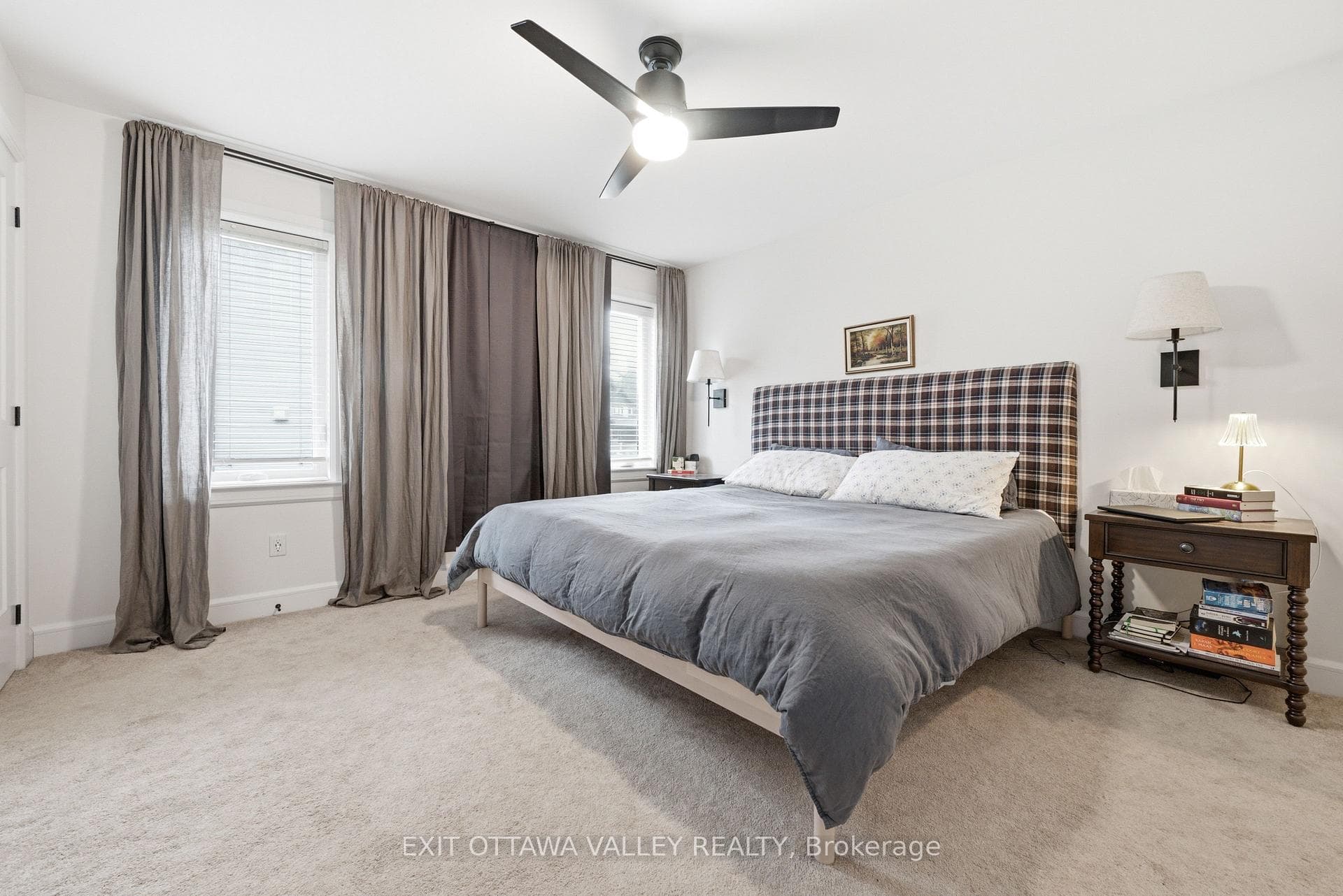 1038 Beatty Crescent photo 18