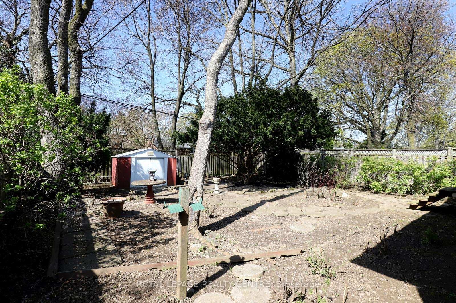 3556 The Credit Woodlands N/A photo 47