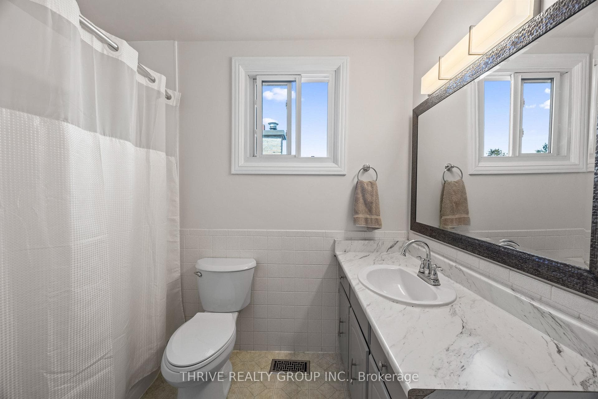 931 FARNHAM Road photo 21