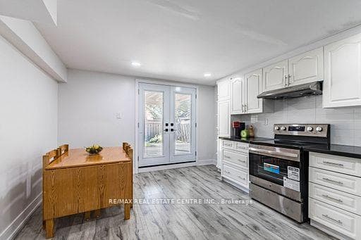 4738 Wild Rose Street Unit W/O BASEMENT photo 5