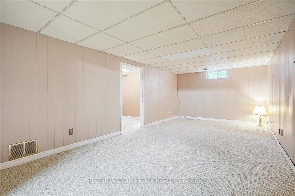 2260 Upper Middle Road Unit 7 photo 27