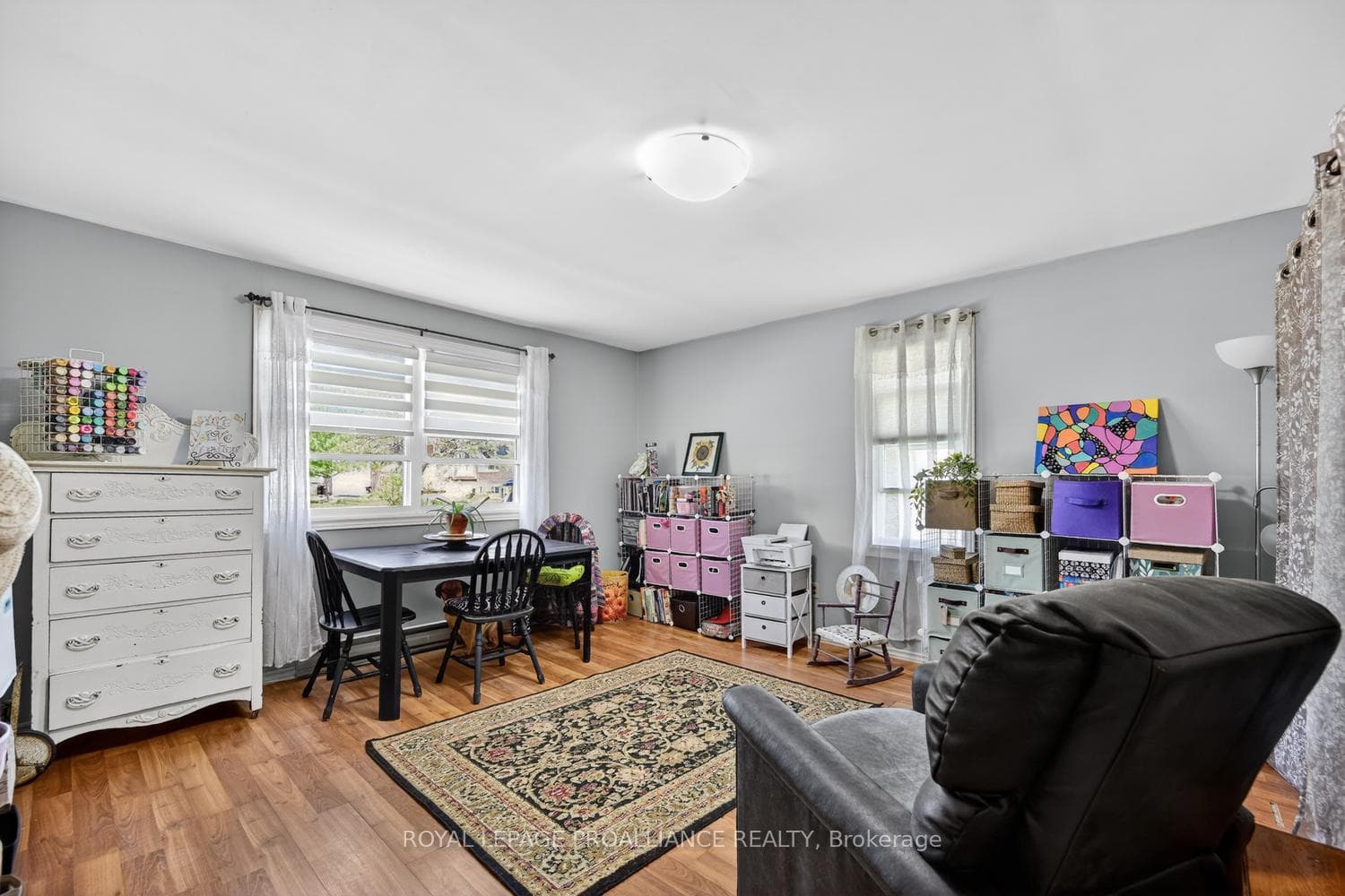 913 George Street photo 24