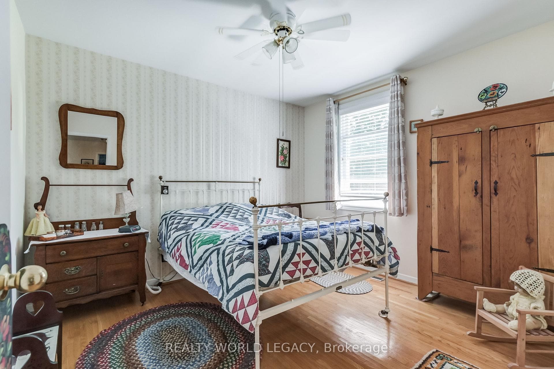 129 Shanley Terrace photo 23