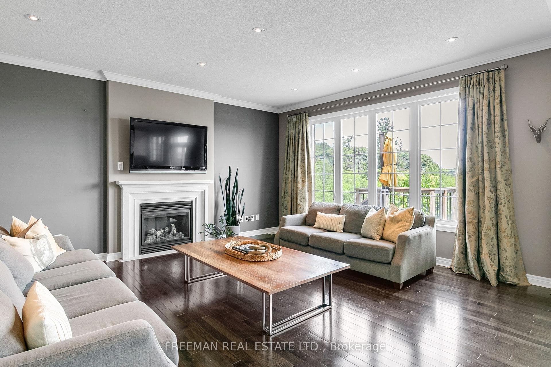 114 Santa Amato Crescent photo 6