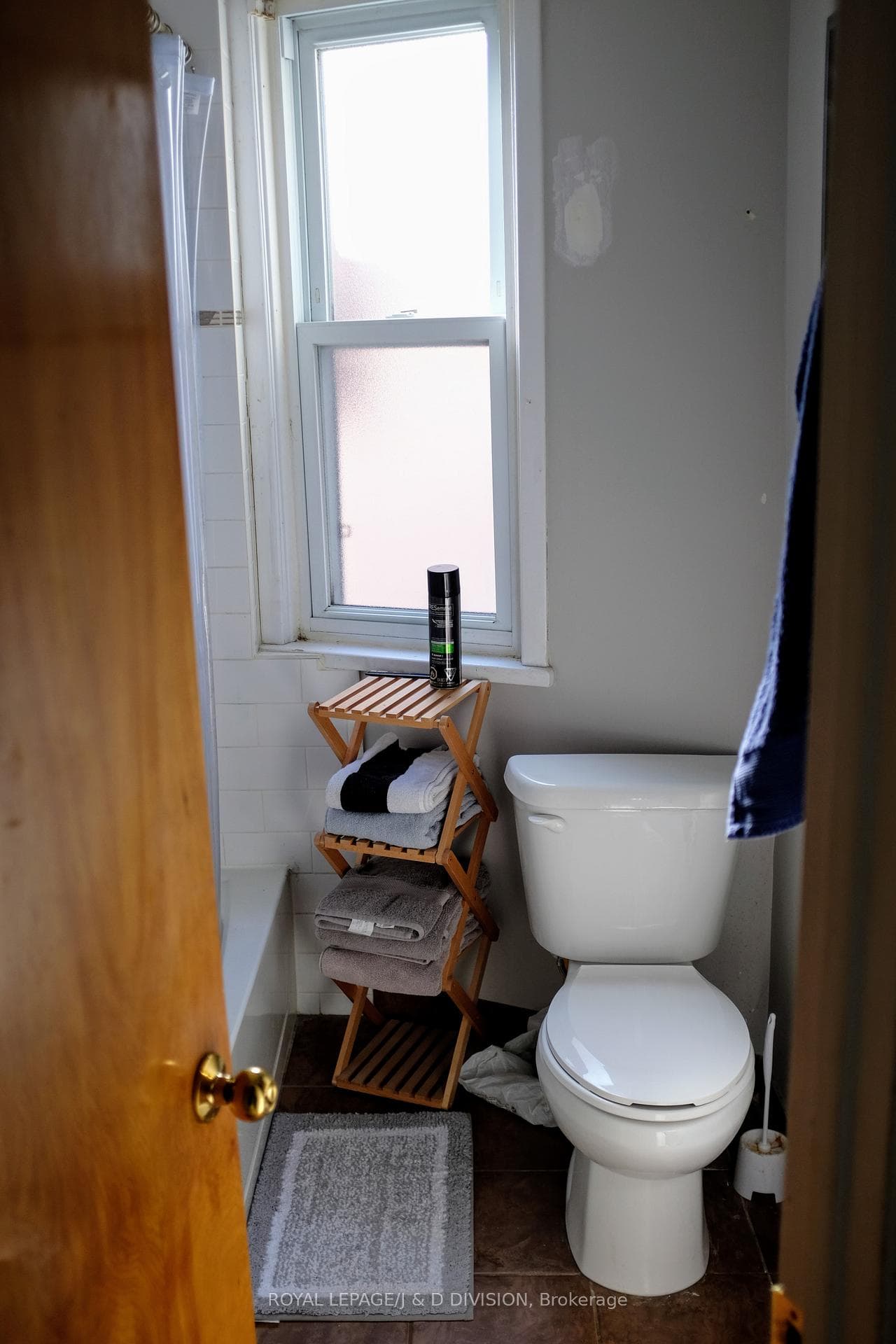 321 Euclid Avenue photo 12