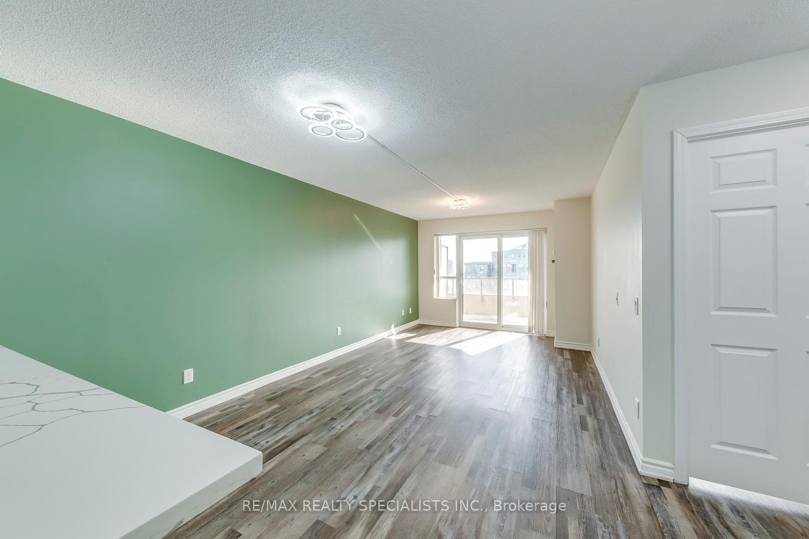 25 Kingsbridge Garden Circle Unit 1127 photo 20
