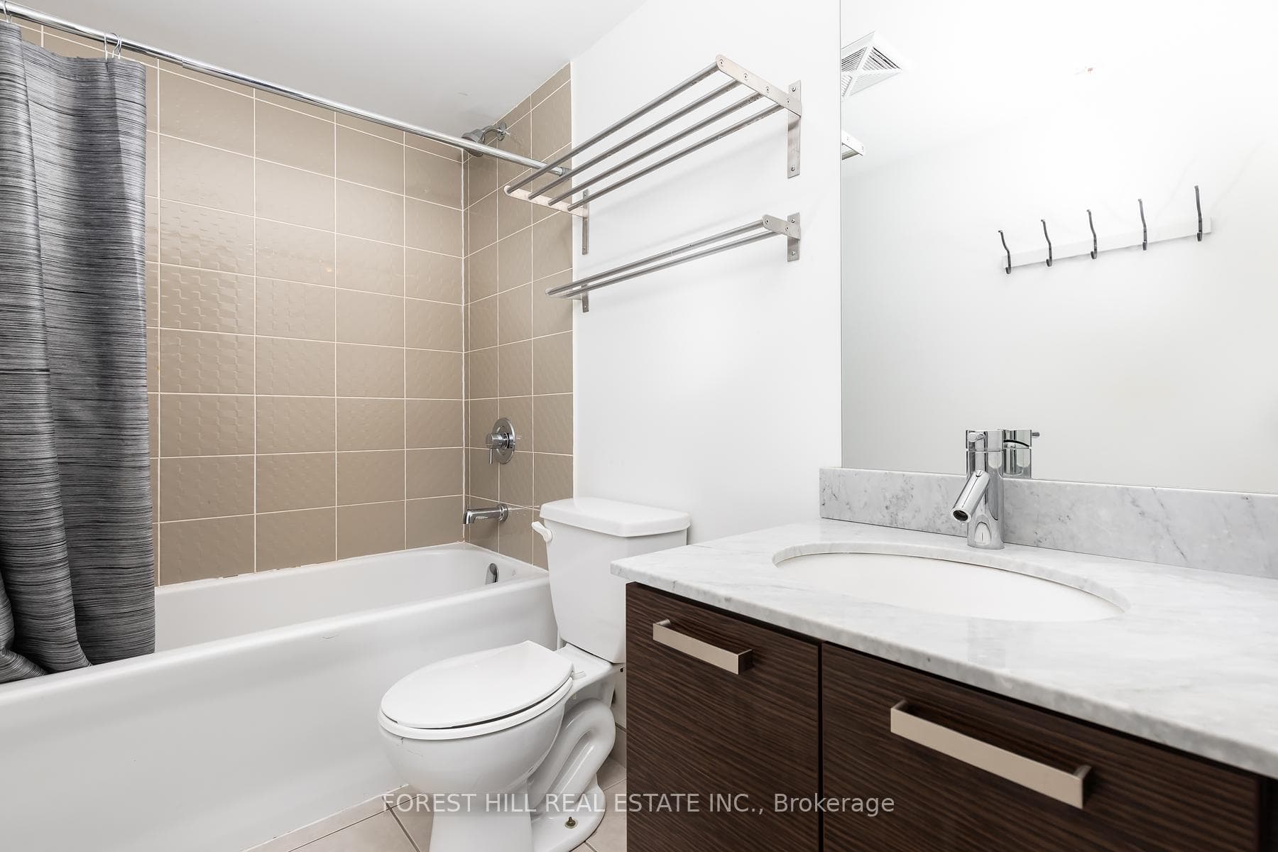 68 Abell Street Unit 1012 photo 7