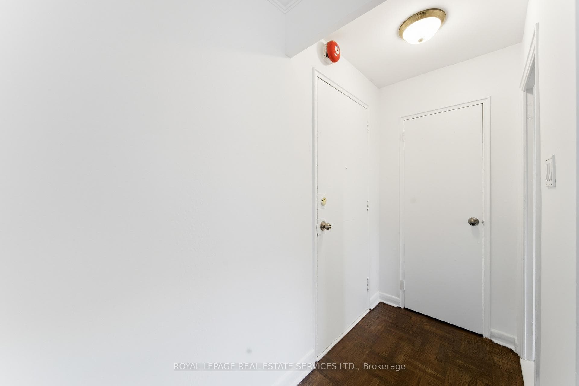 167 Stephen Drive Unit 207 photo 4