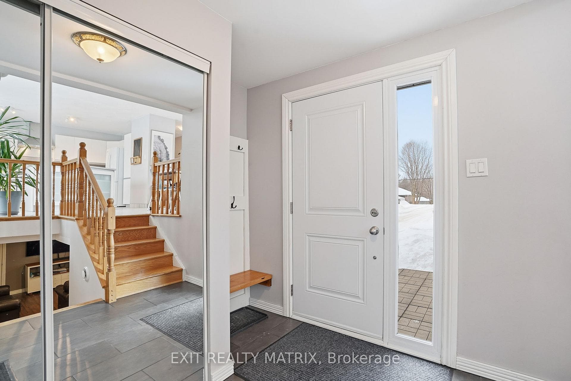 685 Station Rd Road photo 3
