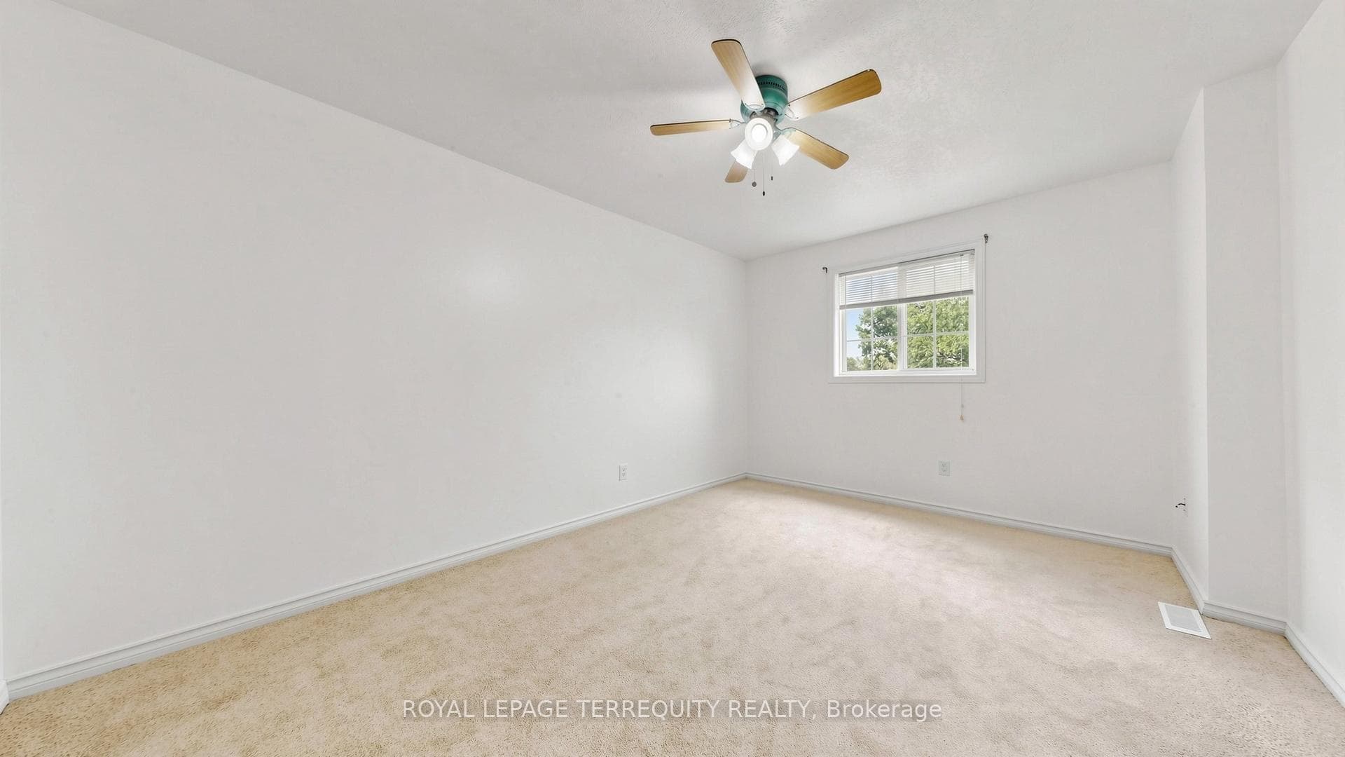700 Champlain Boulevard Unit 2 photo 22