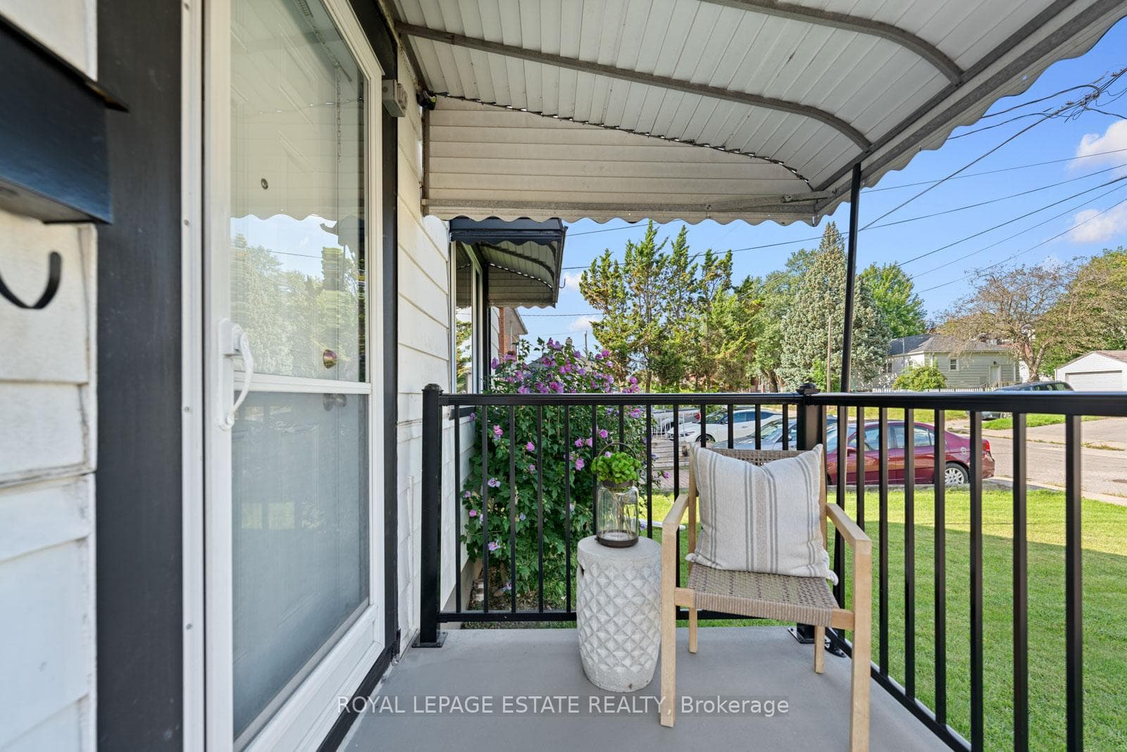 20 Mystic Avenue photo 4