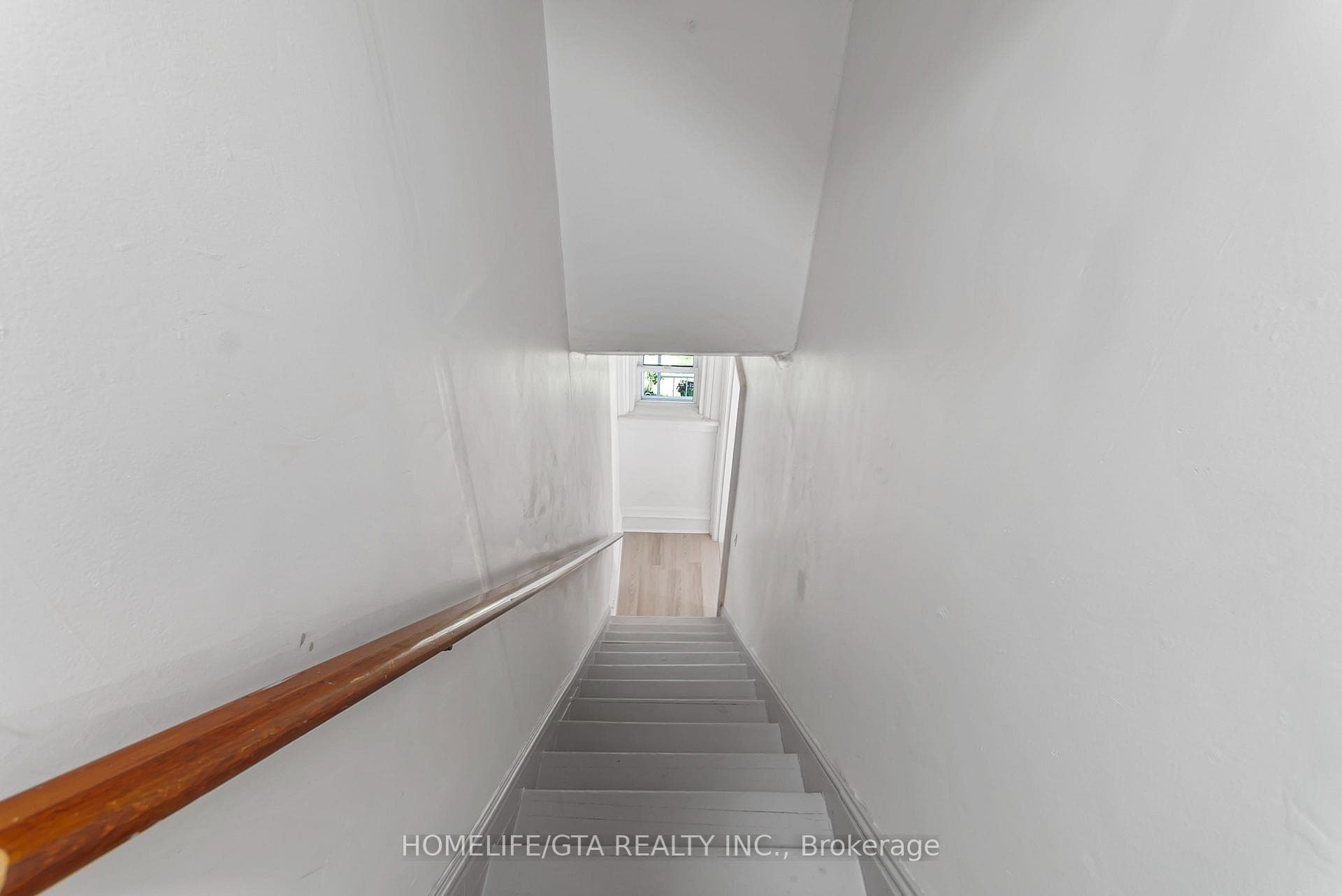 Stairs to 2nd Floor