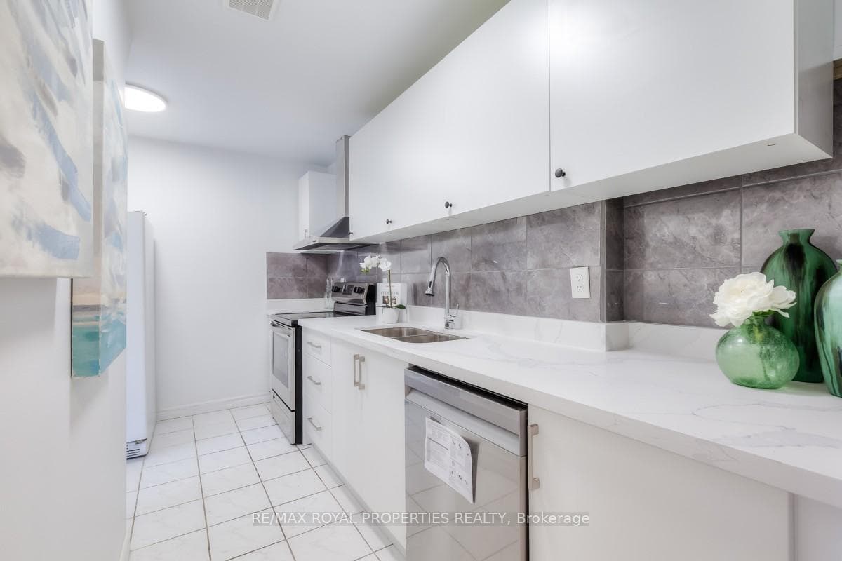 100 Mornelle Court Unit 1097 photo 25