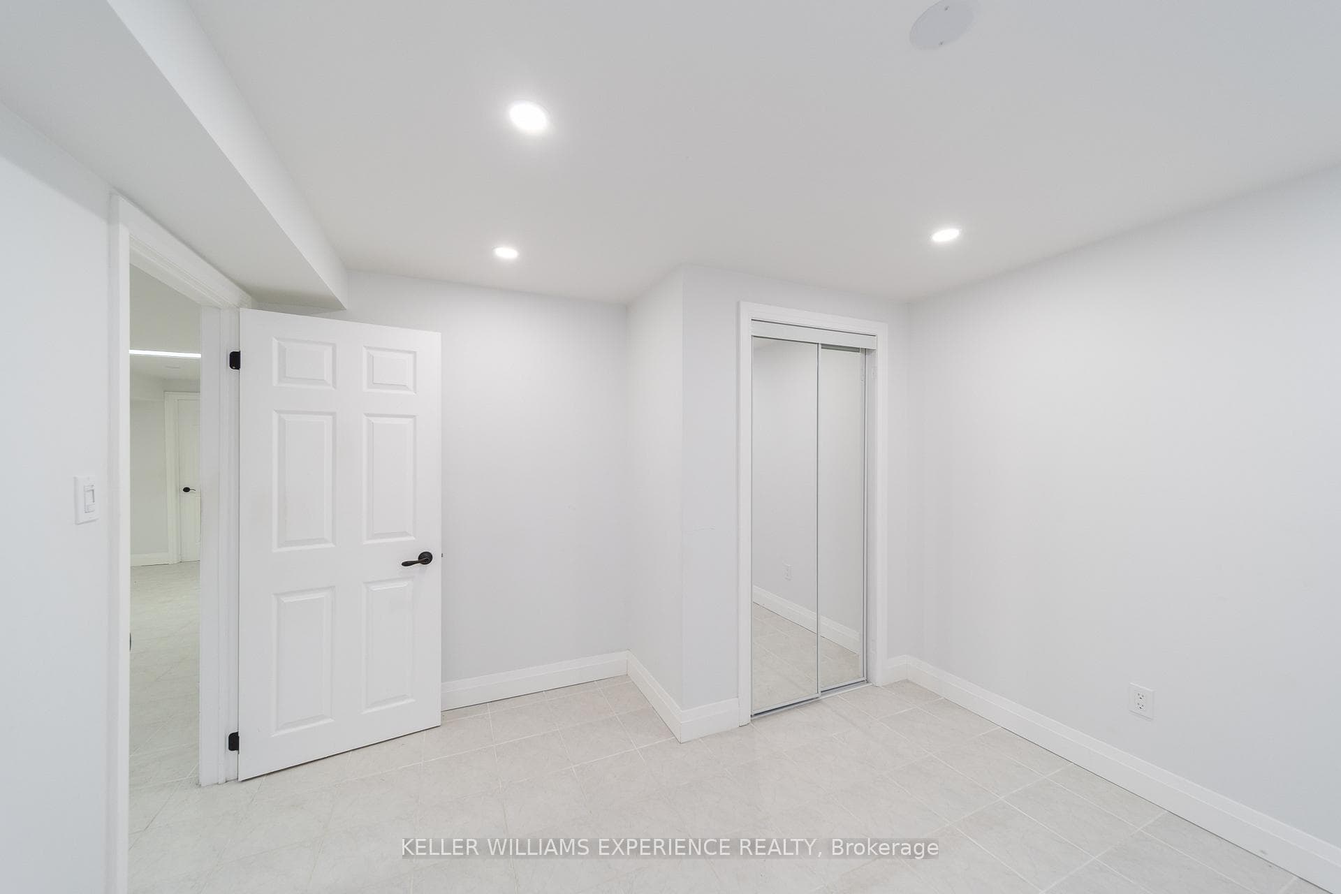 90 Sproule Drive photo 28