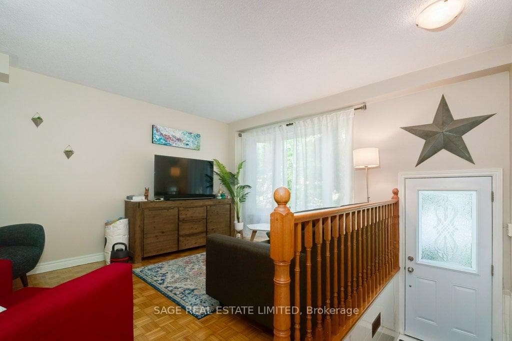 44 Ashland Avenue photo 3