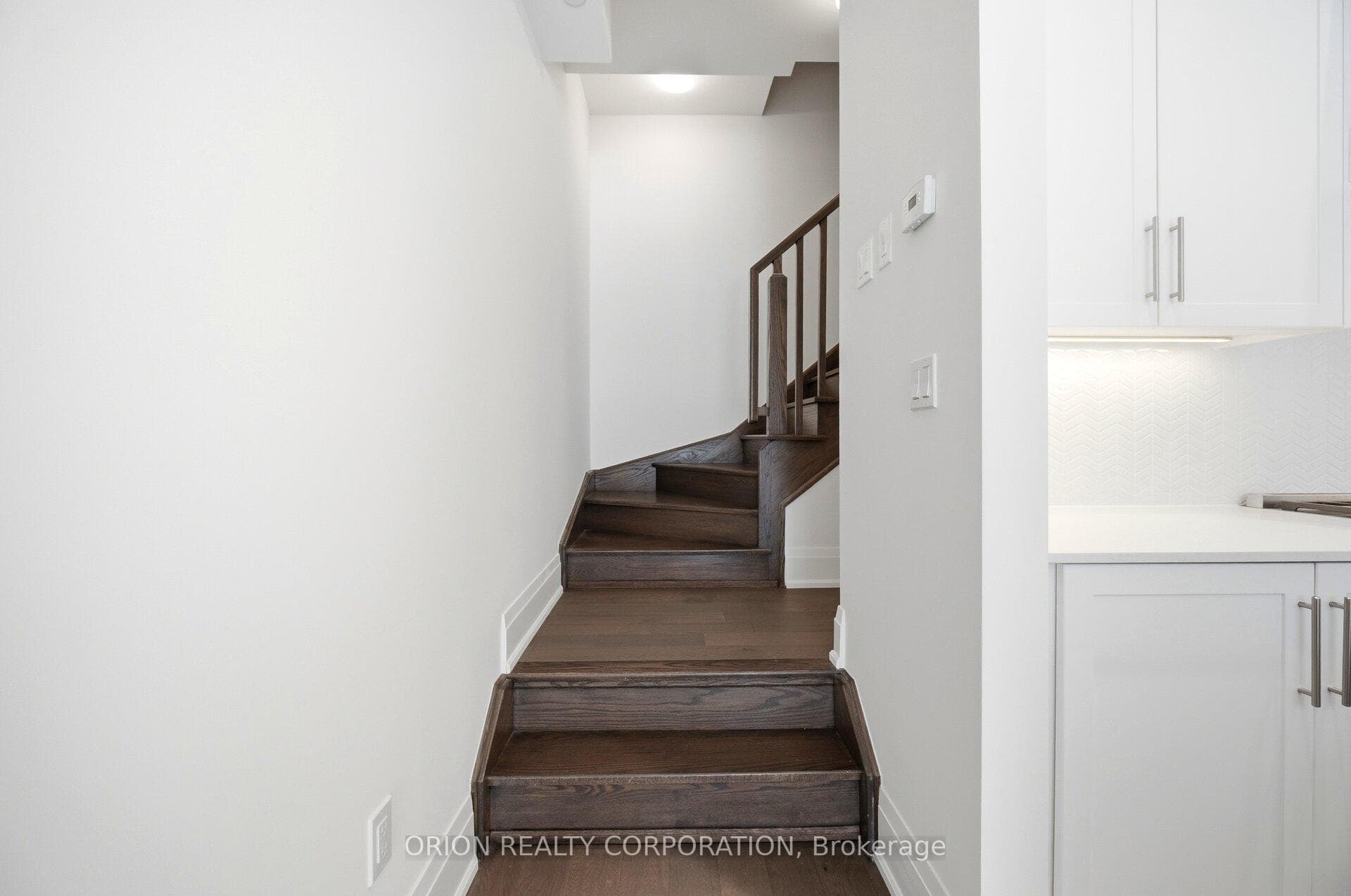 95 Brookfield Road Unit 6 photo 15