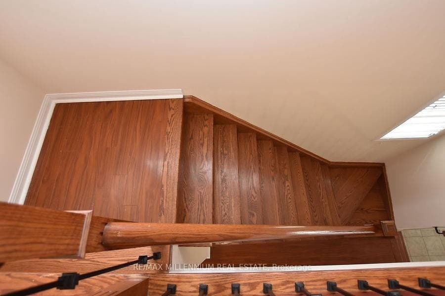8 Rouge Street photo 21