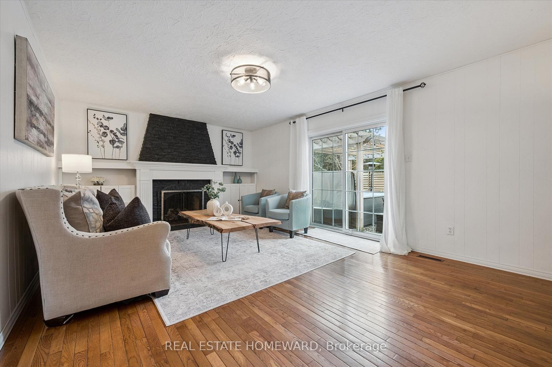 20 Combermere Crescent photo 9