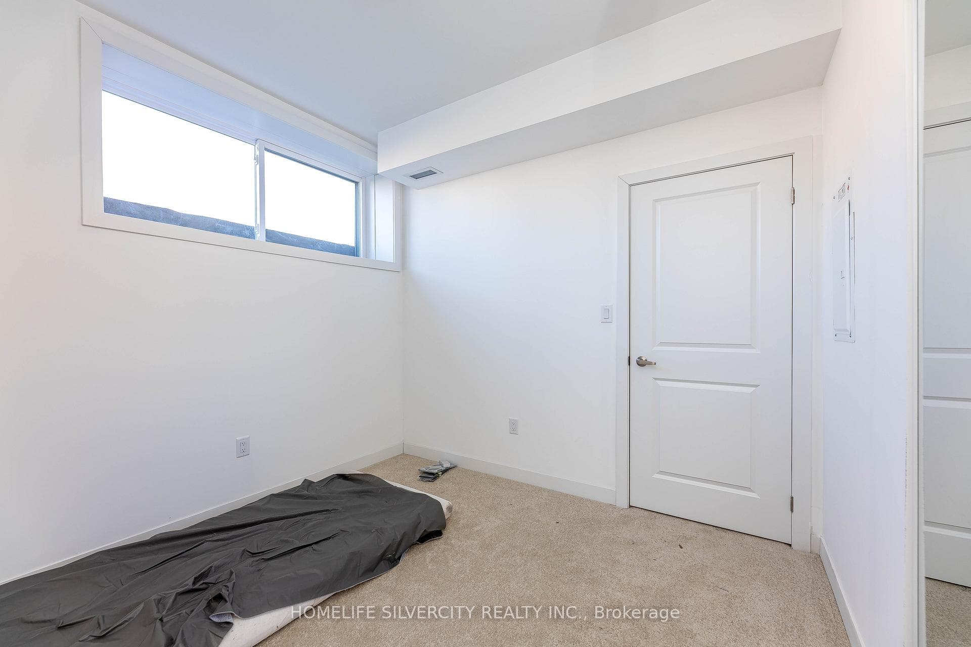 188 Angus Drive Unit 17 photo 29