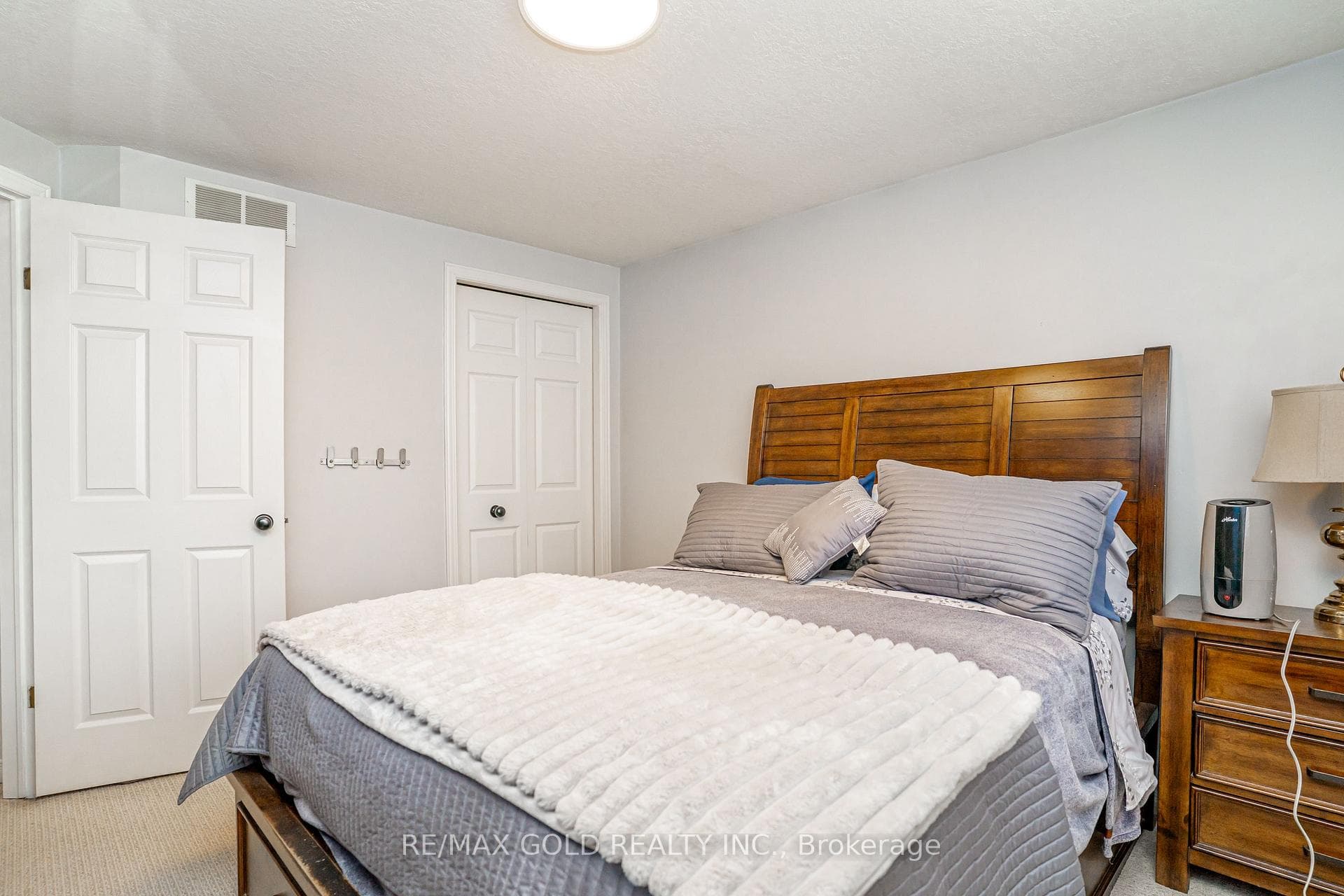 22 Marston Crescent photo 21