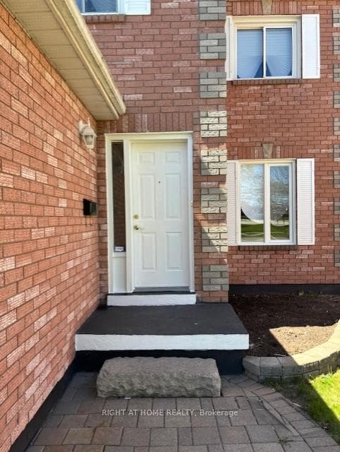 32 Harkins Drive photo 2
