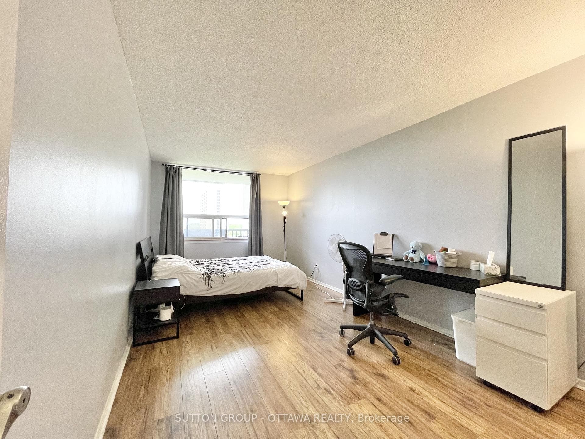 900 Dynes Road Unit 704 photo 10