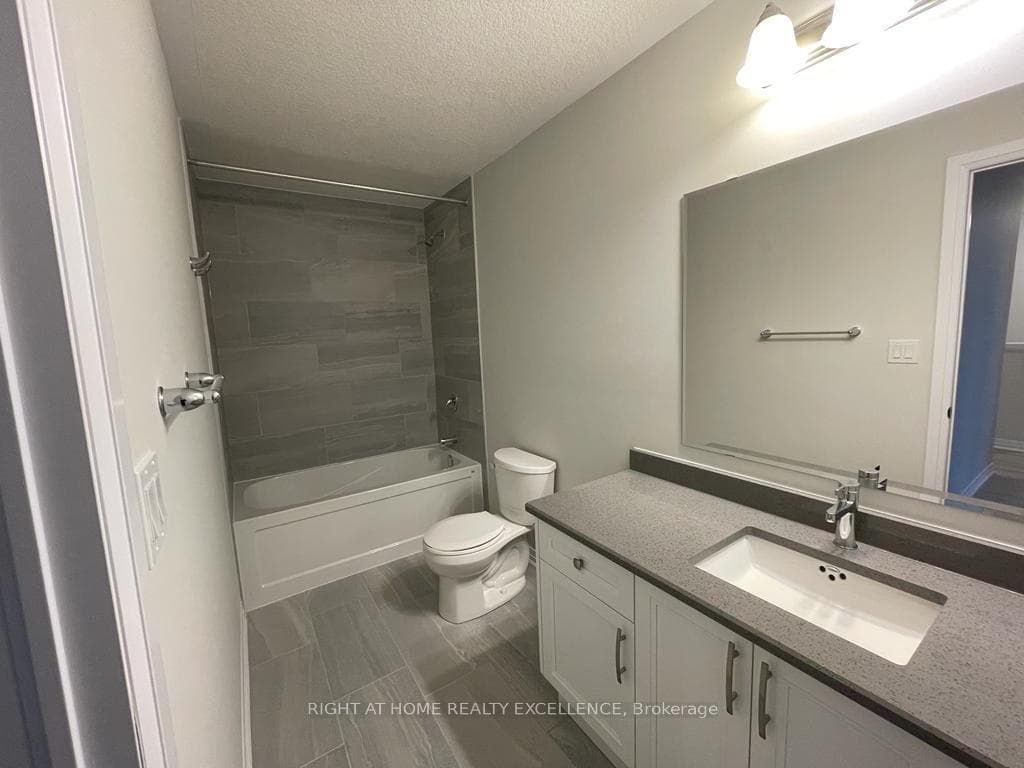 124 Seabrook Drive Unit 7 photo 12