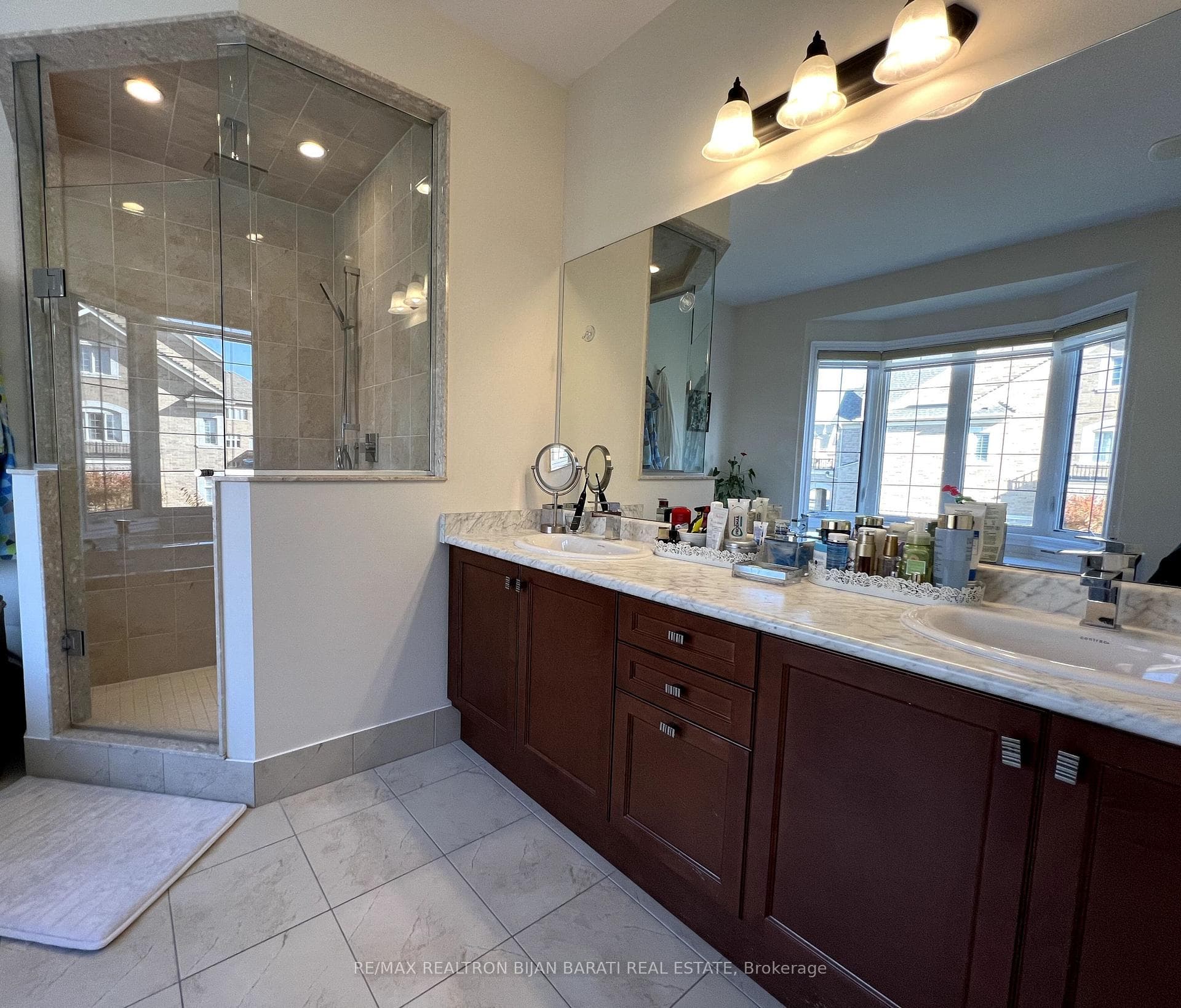 42 Hurst Avenue photo 18
