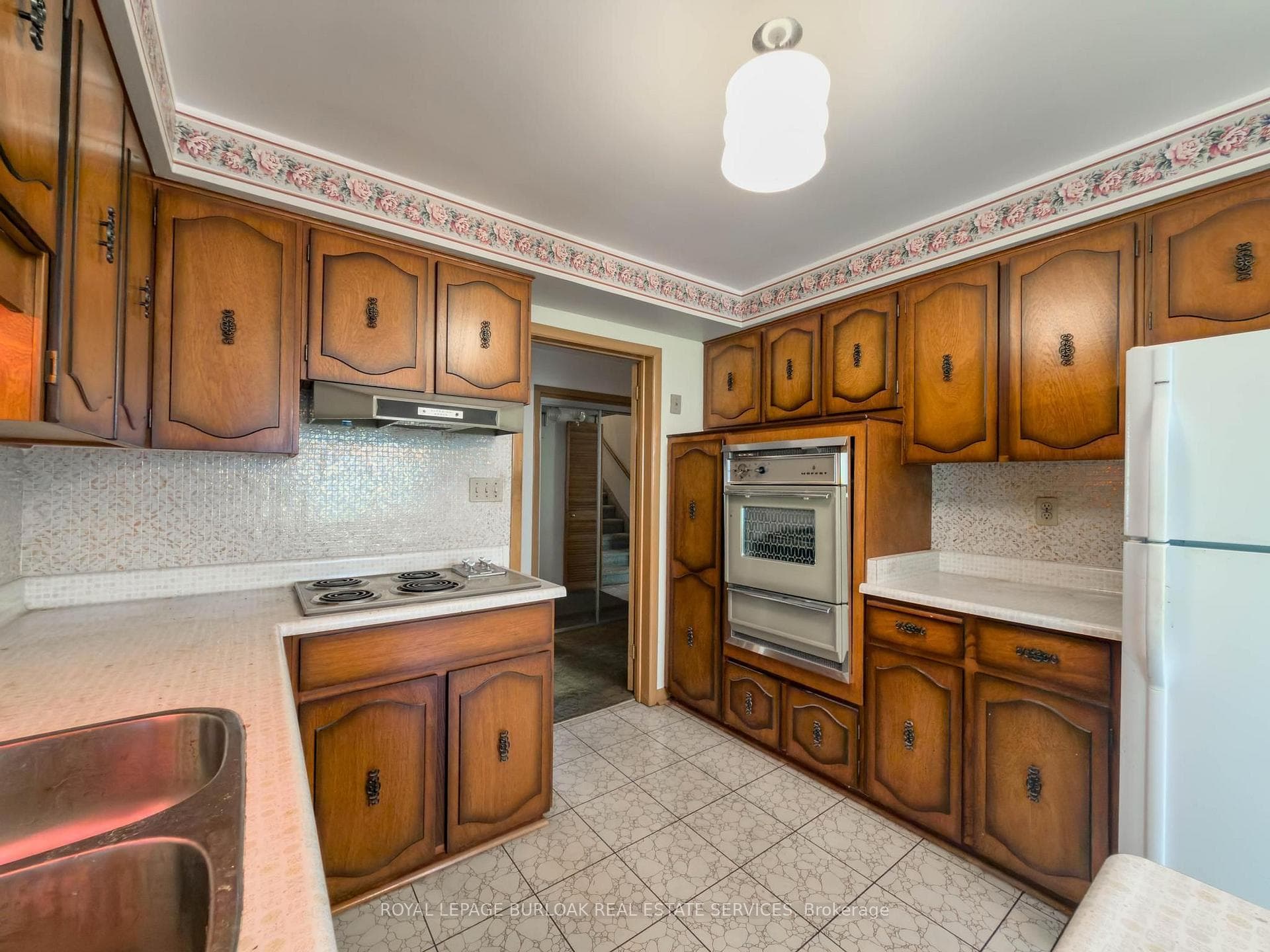 3577 Bluestream Crescent photo 22
