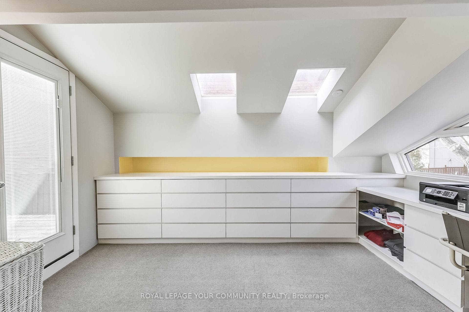 428 Glengarry Avenue photo 33