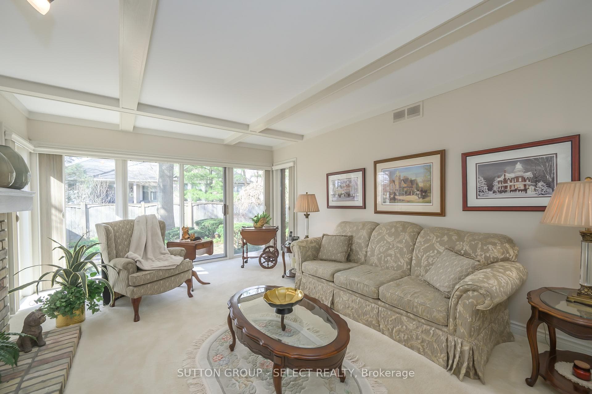 121 WHITEACRES Drive photo 9