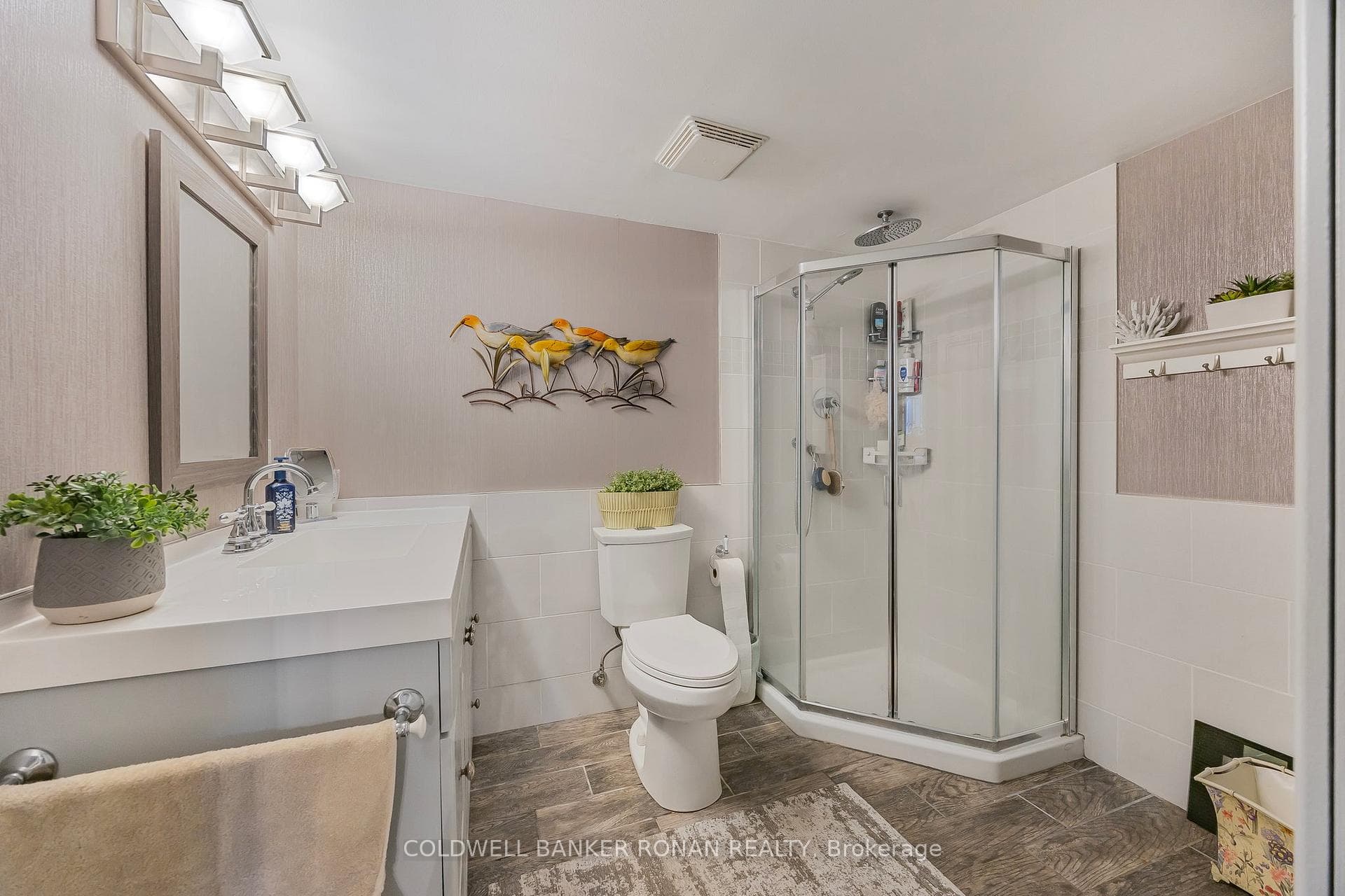 25 Reynolds Avenue photo 29