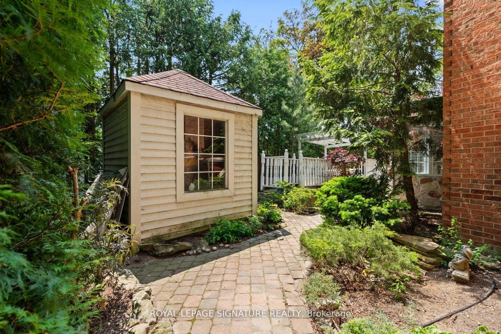 23 Brandy Court photo 11