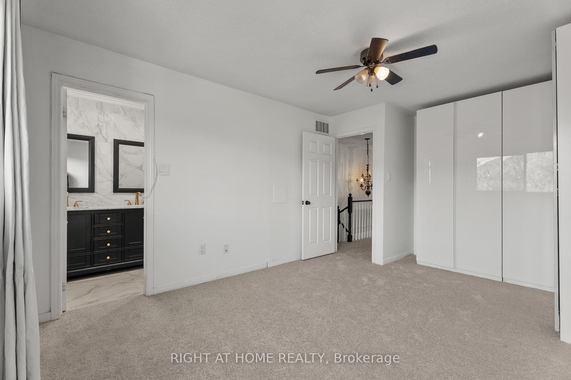 5114 Falconcrest Drive photo 14