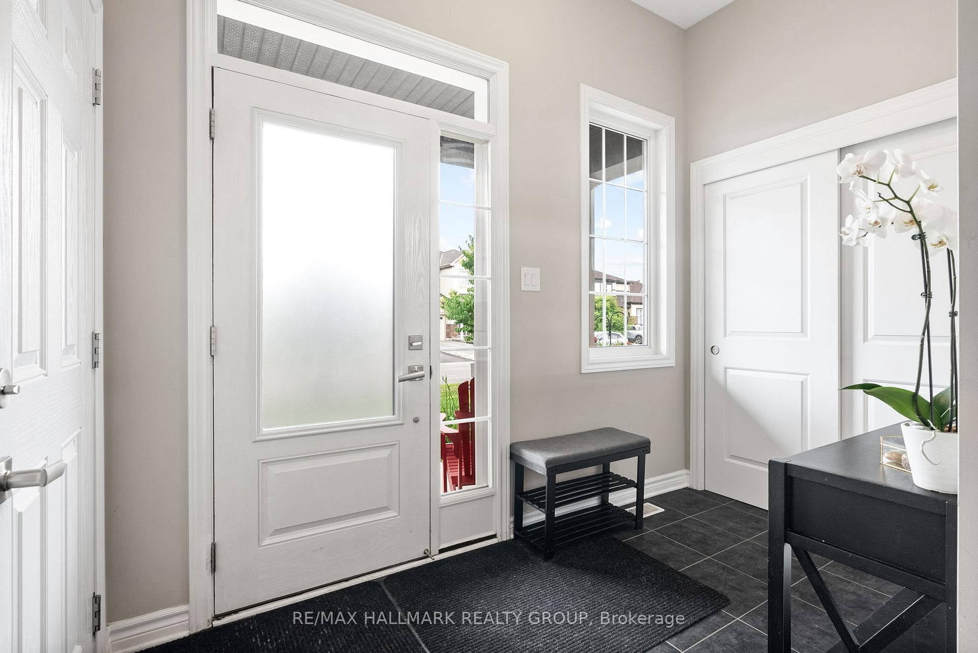 706 Magnolia Street photo 4