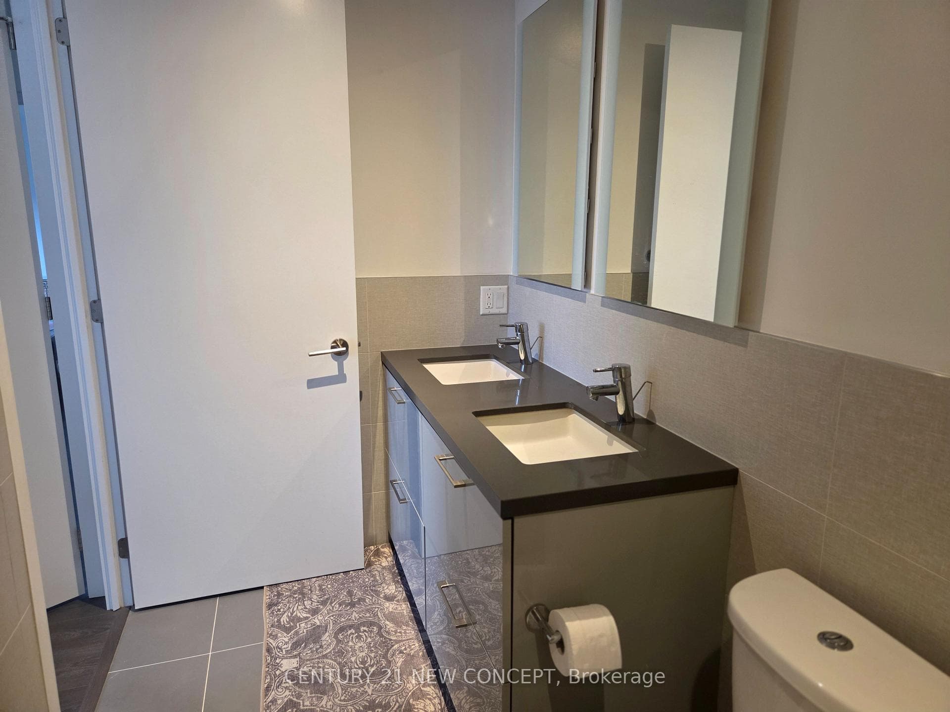 1 Grandview Avenue Unit 1807 photo 7