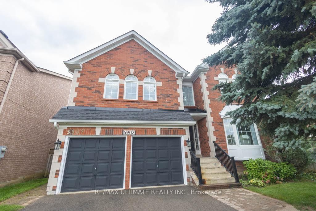 5907 Cornell Crescent photo 1