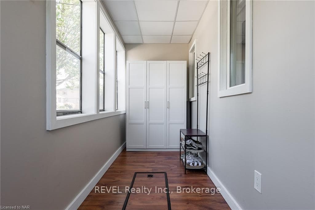 49 MARGERY Avenue photo 3