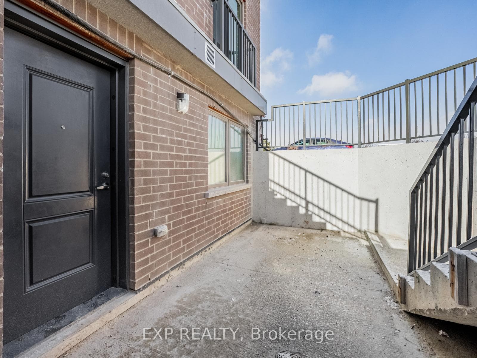 370 Fisher mills Road Unit C01 photo 3