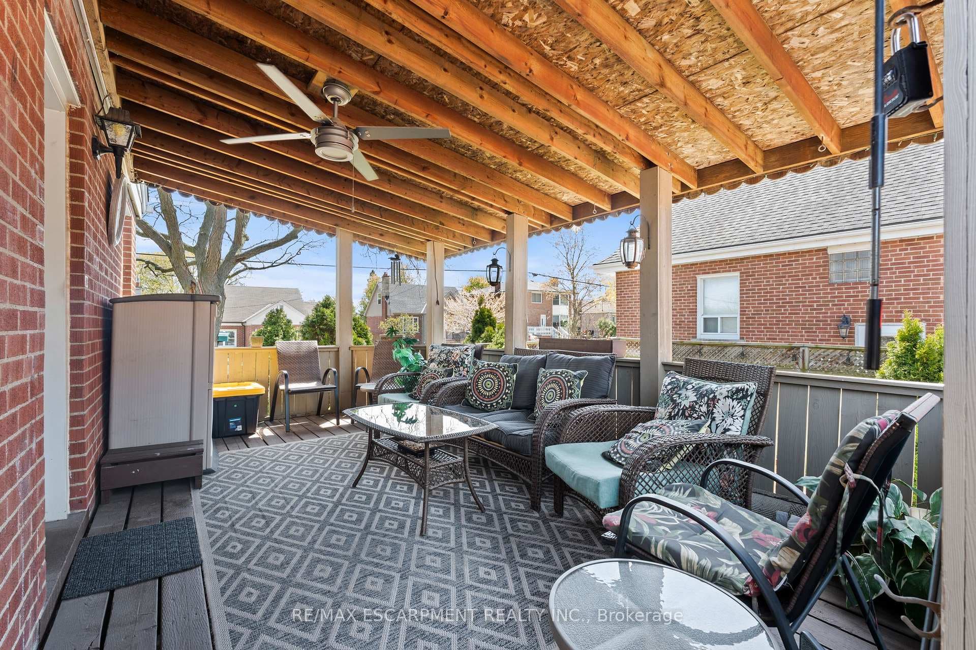 22 Dundonald Avenue photo 44