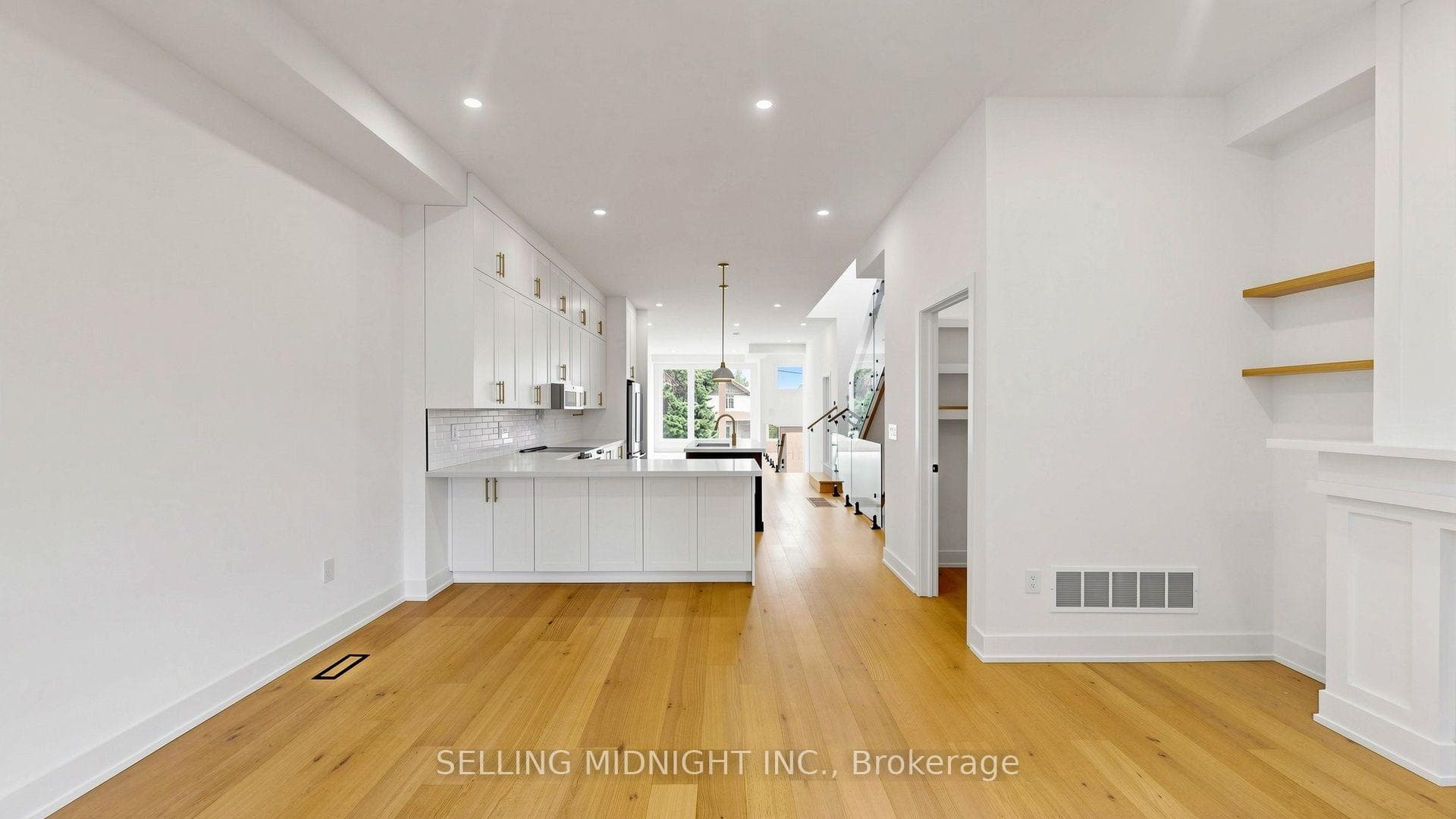 42 Guthrie Avenue photo 17