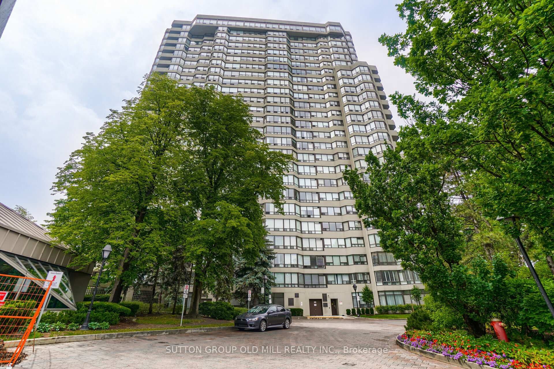 1320 Islington Avenue Unit 1009 photo 1