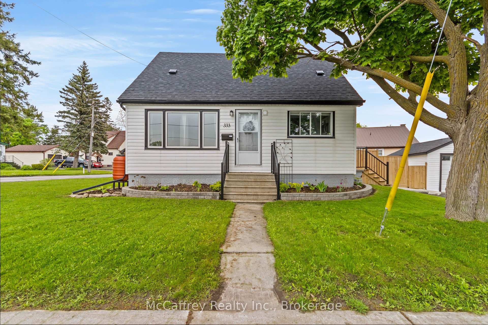 333 Sidney Street photo 4